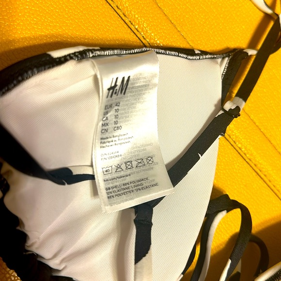 H&M black and white bikini - Picture 5 of 6